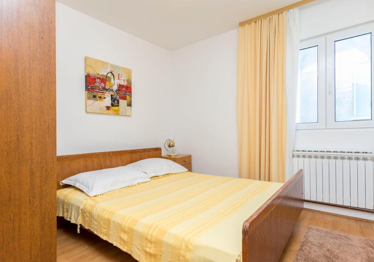 Apartments Ljubomir Рогозниця Екстер'єр фото